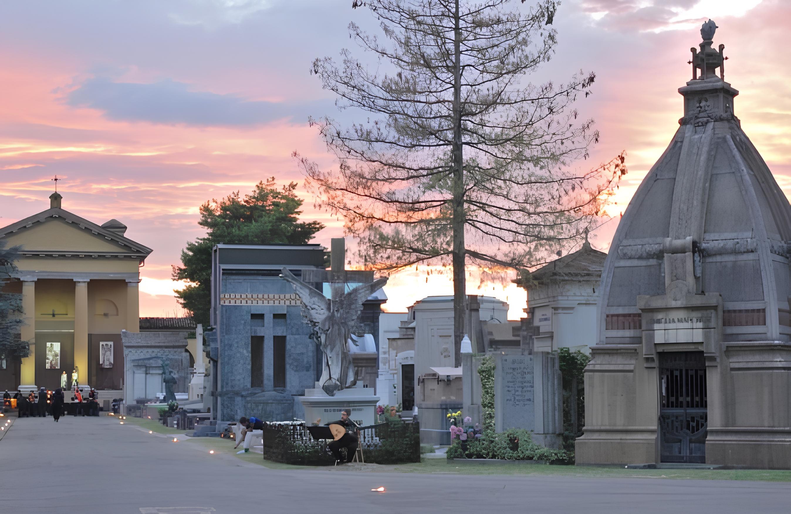 Visita al Cimitero monumentale della Villetta di Parma tra Curiosità, Segreti e Stoire Noire