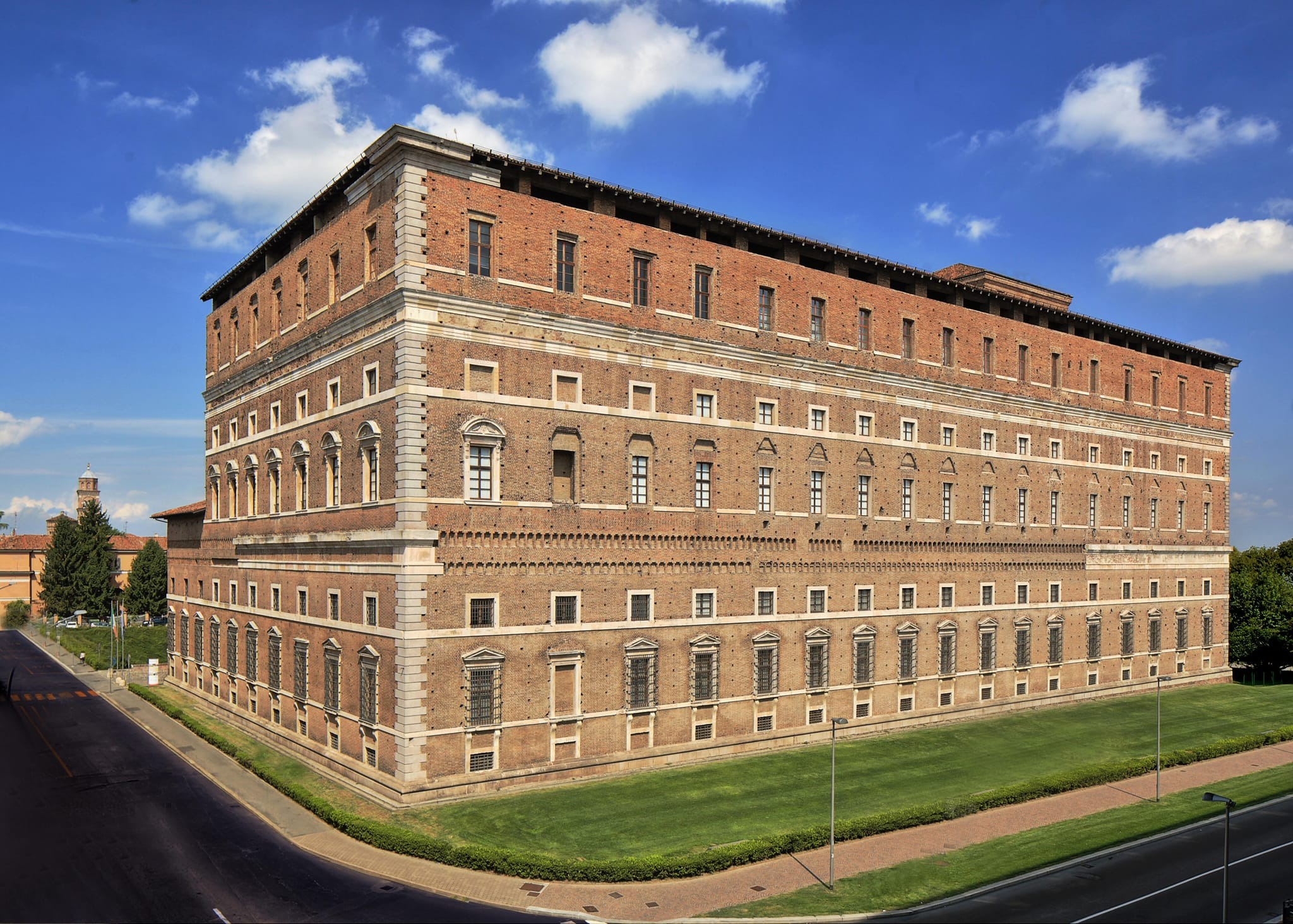 Visita guidata a Palazzo Farnese di Piacenza